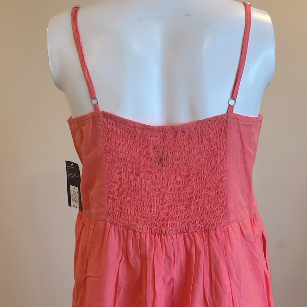 Universal Thread Women’s Elegant Pink Sleeveless Dress. - Picture 8 of 13